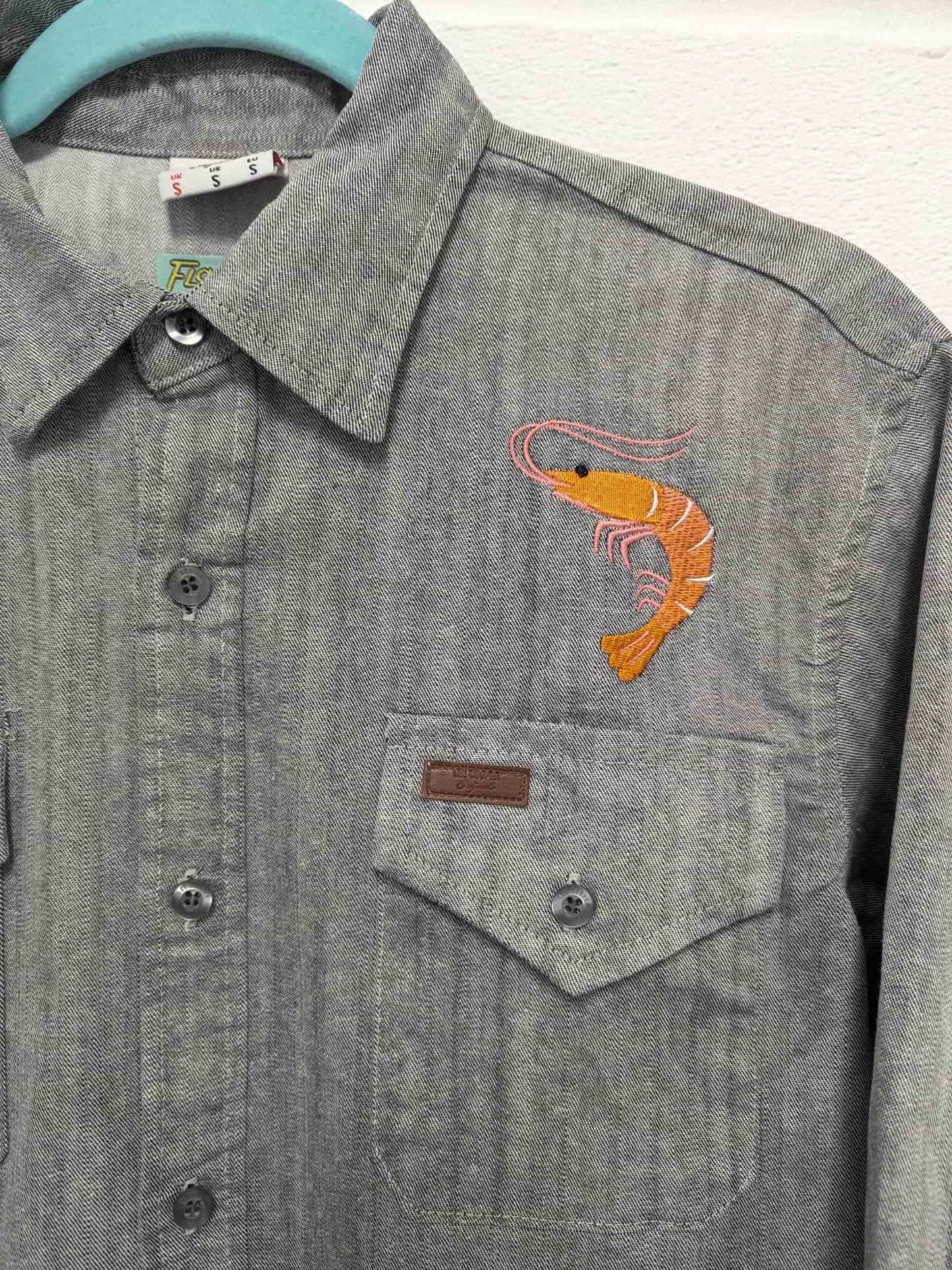 grey embroidery prawn shirt - small