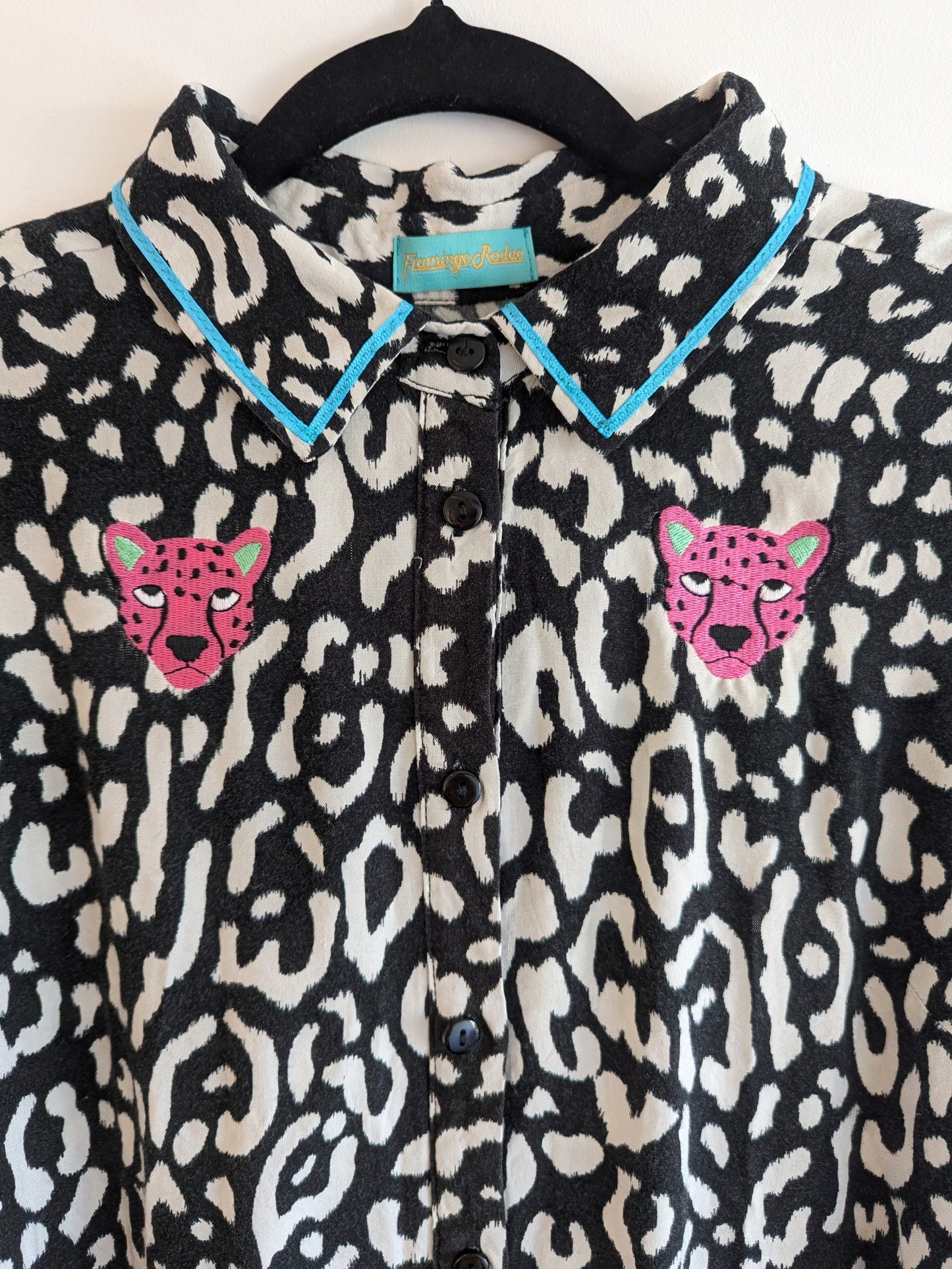 embroidery pink leopard  - medium